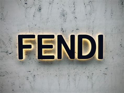 fendi wallpapers